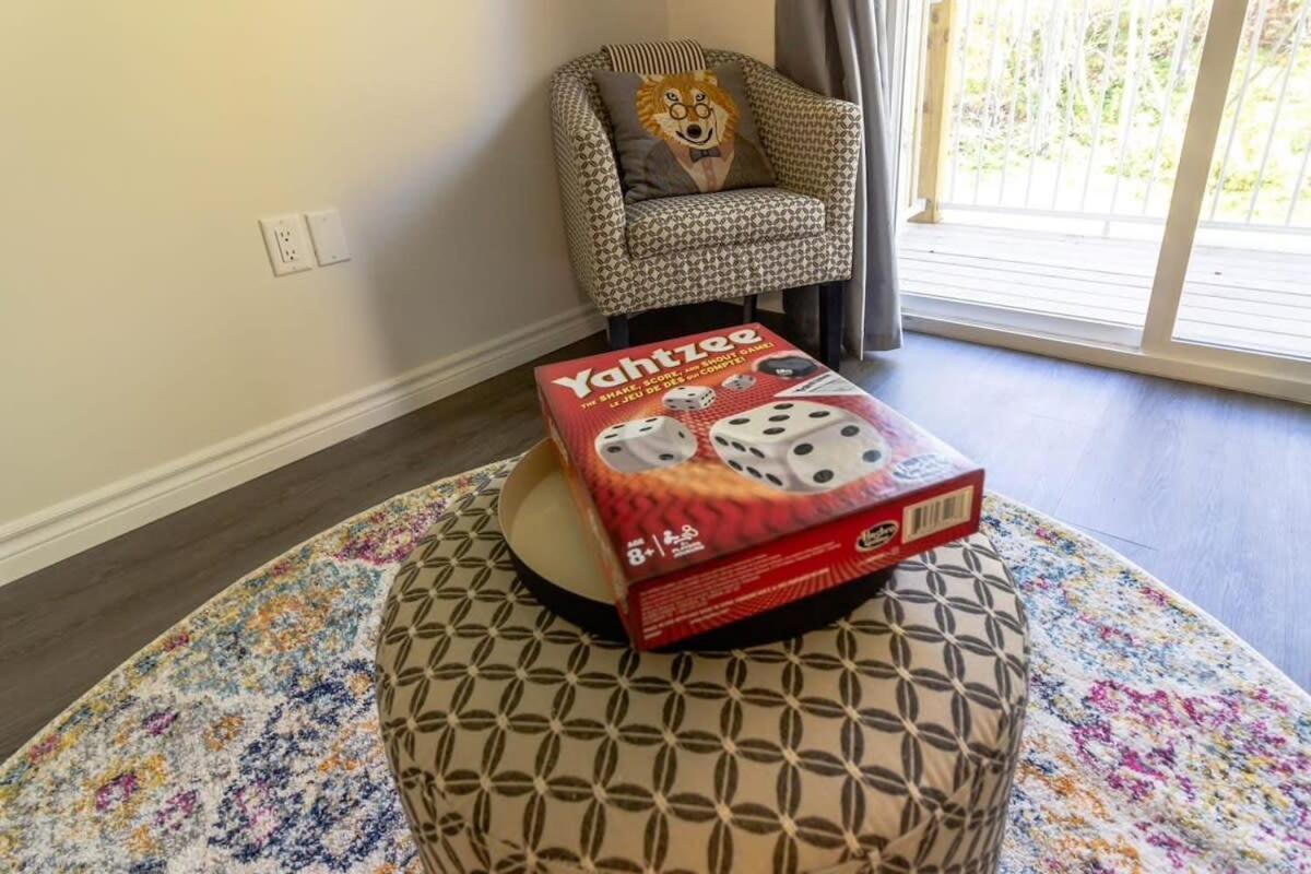 Brand New Gorgeous Condo Near Unb & Hospital Coffee Parking 202 Saint John Buitenkant foto